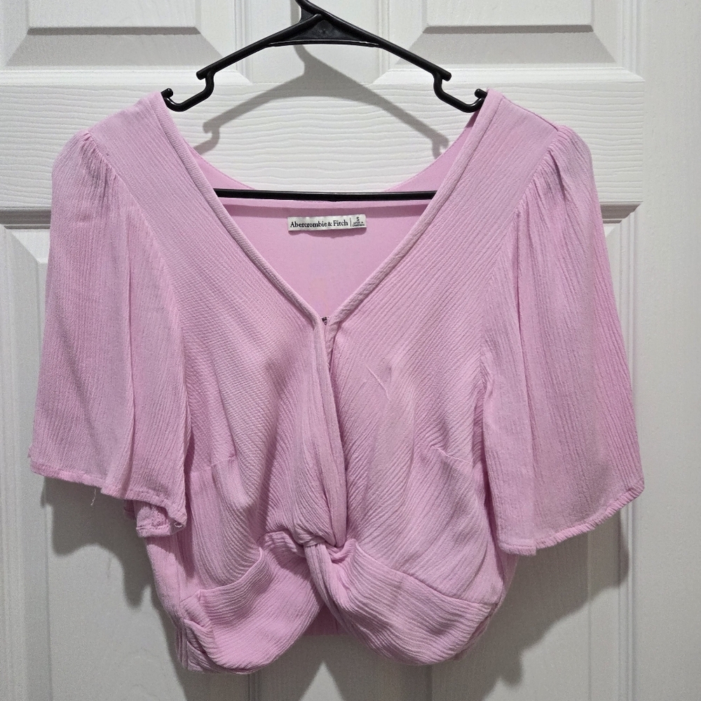 Abercrombie Twist-front Floral Flutter Sleeve Crop Top